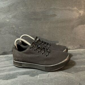 Nobull Black Canvas Womens Size 8.5 Trainer Athletic Gym Crossfit Low Top Shoes